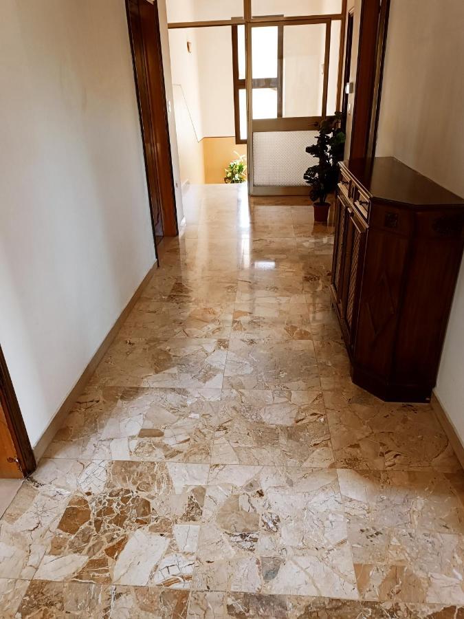 Locazione Turistica Bed and Breakfast Tessera Εξωτερικό φωτογραφία